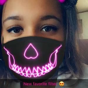 Meet your Posher, Monique